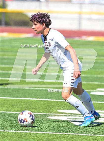 Thumbnail 2 in Phoenix Country Day vs. Trivium Prep (AIA 2A Final) photogallery.