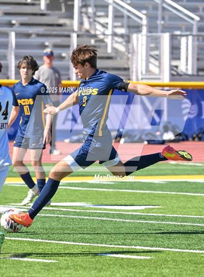 Thumbnail 2 in Phoenix Country Day vs. Trivium Prep (AIA 2A Final) photogallery.