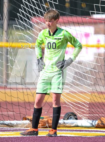 Thumbnail 2 in Phoenix Country Day vs. Trivium Prep (AIA 2A Final) photogallery.