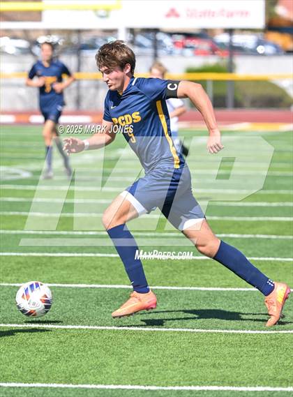 Thumbnail 1 in Phoenix Country Day vs. Trivium Prep (AIA 2A Final) photogallery.