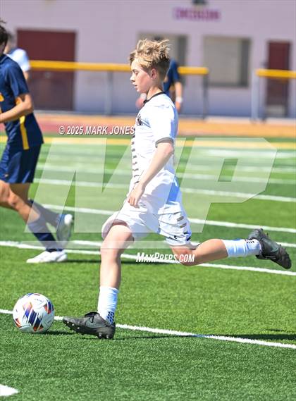 Thumbnail 2 in Phoenix Country Day vs. Trivium Prep (AIA 2A Final) photogallery.