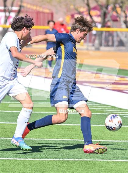 Thumbnail 3 in Phoenix Country Day vs. Trivium Prep (AIA 2A Final) photogallery.