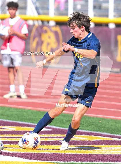 Thumbnail 2 in Phoenix Country Day vs. Trivium Prep (AIA 2A Final) photogallery.
