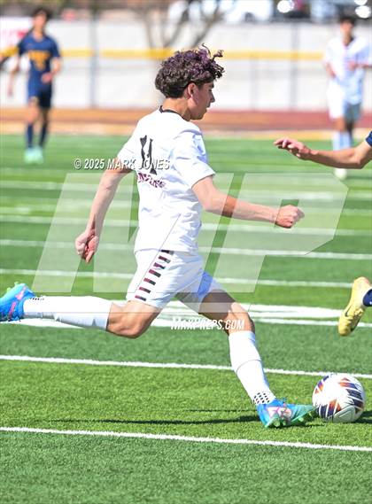 Thumbnail 1 in Phoenix Country Day vs. Trivium Prep (AIA 2A Final) photogallery.