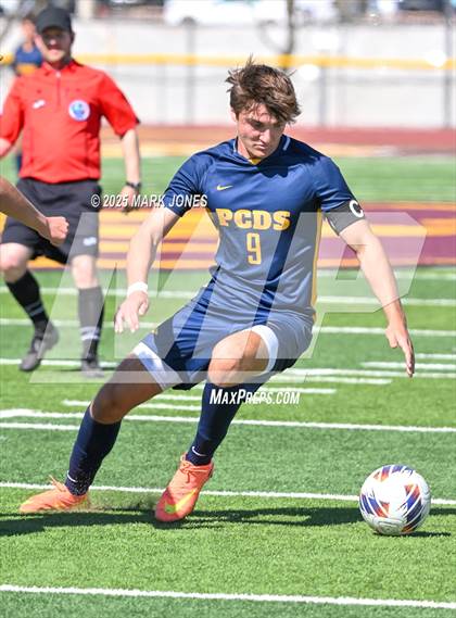 Thumbnail 3 in Phoenix Country Day vs. Trivium Prep (AIA 2A Final) photogallery.