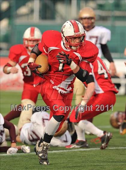 Thumbnail 2 in Wayland-Cohocton vs. Letchworth (Section V Class C Semifinal) photogallery.