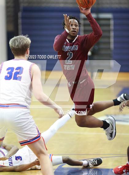 Thumbnail 1 in Fairport vs. Edison Tech (NYSPHSAA AA Section 5 Semifinal) photogallery.