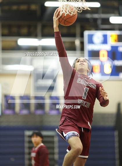 Thumbnail 1 in Fairport vs. Edison Tech (NYSPHSAA AA Section 5 Semifinal) photogallery.