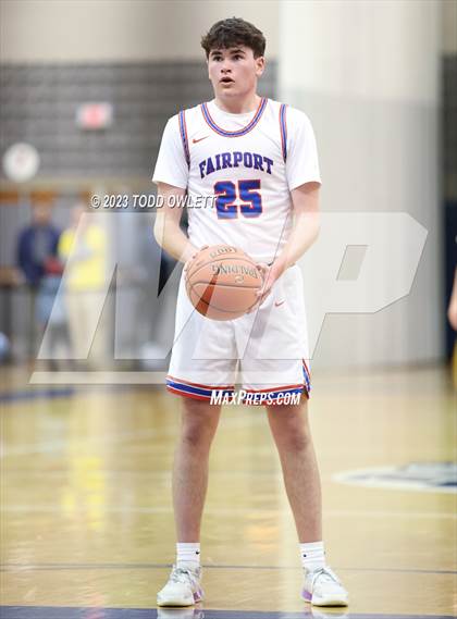 Thumbnail 2 in Fairport vs. Edison Tech (NYSPHSAA AA Section 5 Semifinal) photogallery.