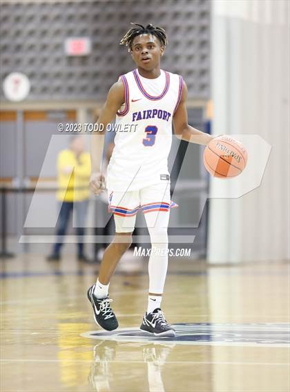 Thumbnail 2 in Fairport vs. Edison Tech (NYSPHSAA AA Section 5 Semifinal) photogallery.