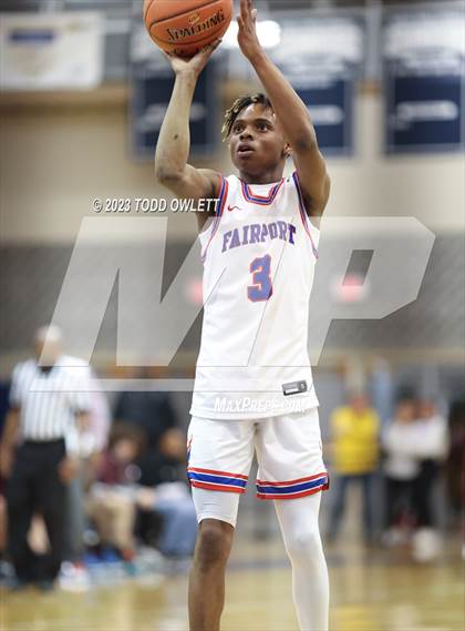 Thumbnail 3 in Fairport vs. Edison Tech (NYSPHSAA AA Section 5 Semifinal) photogallery.