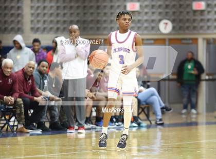 Thumbnail 1 in Fairport vs. Edison Tech (NYSPHSAA AA Section 5 Semifinal) photogallery.