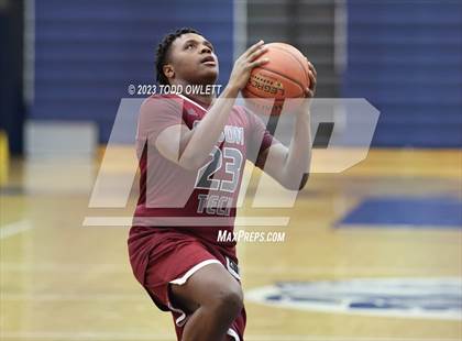 Thumbnail 1 in Fairport vs. Edison Tech (NYSPHSAA AA Section 5 Semifinal) photogallery.
