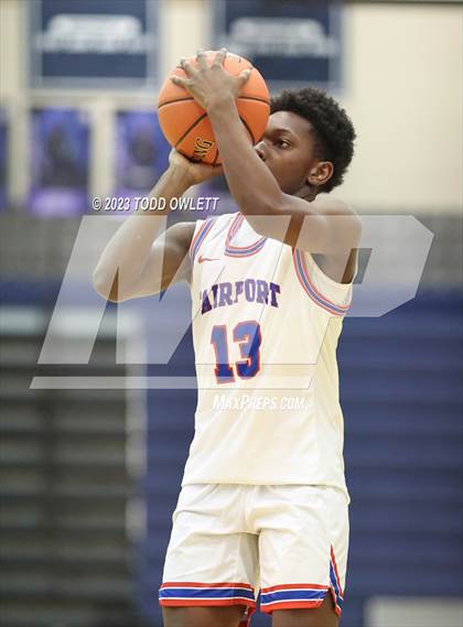 Thumbnail 2 in Fairport vs. Edison Tech (NYSPHSAA AA Section 5 Semifinal) photogallery.