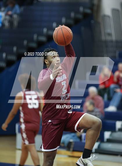 Thumbnail 2 in Fairport vs. Edison Tech (NYSPHSAA AA Section 5 Semifinal) photogallery.