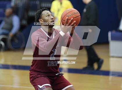 Thumbnail 2 in Fairport vs. Edison Tech (NYSPHSAA AA Section 5 Semifinal) photogallery.