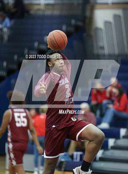 Thumbnail 3 in Fairport vs. Edison Tech (NYSPHSAA AA Section 5 Semifinal) photogallery.