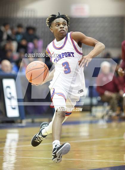 Thumbnail 1 in Fairport vs. Edison Tech (NYSPHSAA AA Section 5 Semifinal) photogallery.