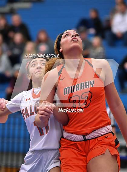 Thumbnail 3 in Skyridge vs. Murray (UHSAAA 5A Quarterfinal) photogallery.