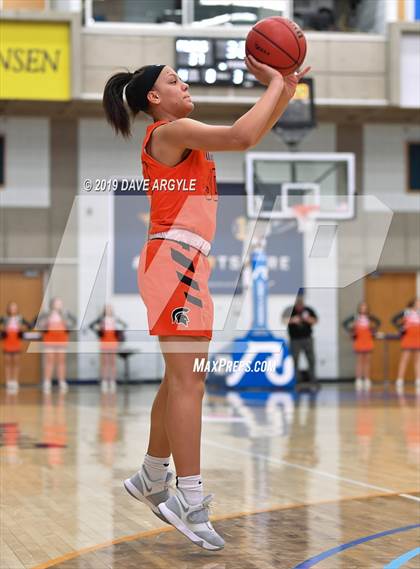 Thumbnail 1 in Skyridge vs. Murray (UHSAAA 5A Quarterfinal) photogallery.