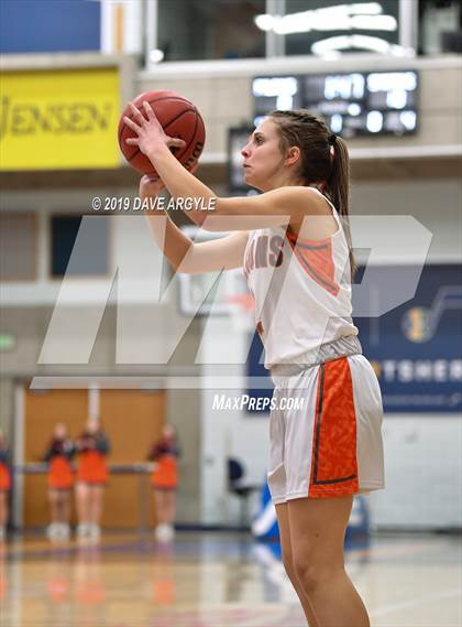 Thumbnail 3 in Skyridge vs. Murray (UHSAAA 5A Quarterfinal) photogallery.