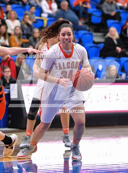Thumbnail 3 in Skyridge vs. Murray (UHSAAA 5A Quarterfinal) photogallery.