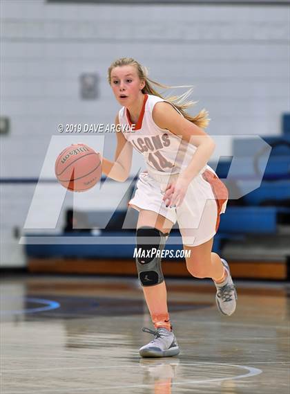 Thumbnail 3 in Skyridge vs. Murray (UHSAAA 5A Quarterfinal) photogallery.