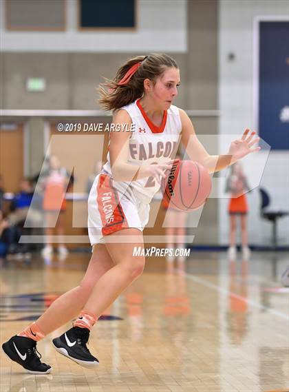 Thumbnail 3 in Skyridge vs. Murray (UHSAAA 5A Quarterfinal) photogallery.