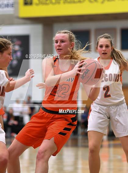 Thumbnail 2 in Skyridge vs. Murray (UHSAAA 5A Quarterfinal) photogallery.