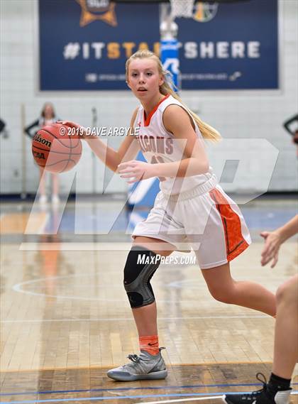 Thumbnail 2 in Skyridge vs. Murray (UHSAAA 5A Quarterfinal) photogallery.