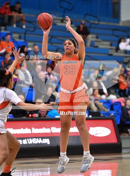 Thumbnail 3 in Skyridge vs. Murray (UHSAAA 5A Quarterfinal) photogallery.