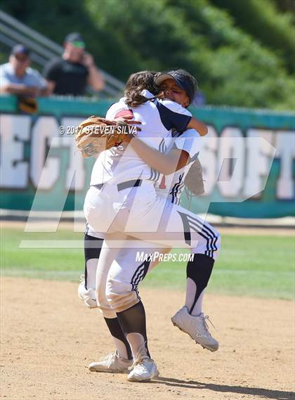 Thumbnail 3 in Christian vs. High Tech San Diego (CIF SDS D3 Final) photogallery.