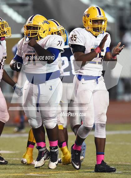 Thumbnail 1 in Lee vs. Jemison photogallery.