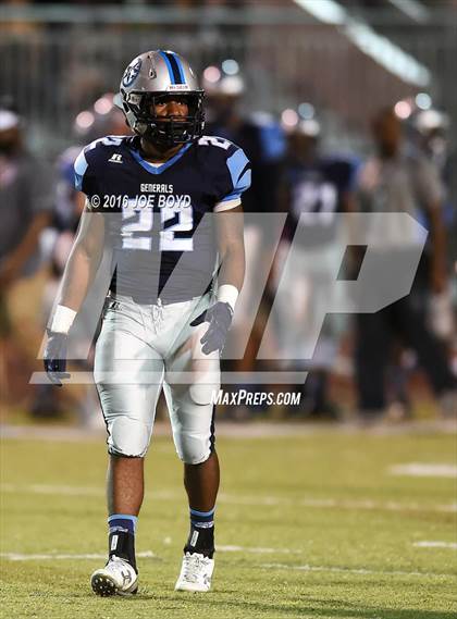 Thumbnail 3 in Lee vs. Jemison photogallery.