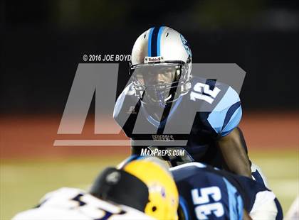Thumbnail 2 in Lee vs. Jemison photogallery.