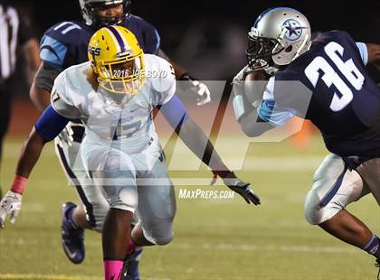 Thumbnail 3 in Lee vs. Jemison photogallery.