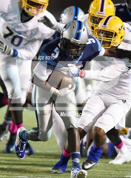 Thumbnail 1 in Lee vs. Jemison photogallery.