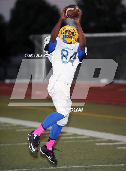 Thumbnail 3 in Lee vs. Jemison photogallery.