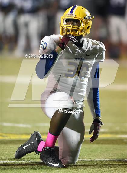 Thumbnail 3 in Lee vs. Jemison photogallery.