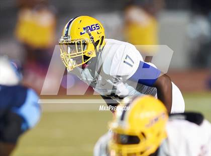 Thumbnail 3 in Lee vs. Jemison photogallery.