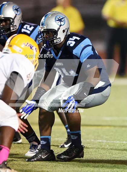 Thumbnail 1 in Lee vs. Jemison photogallery.
