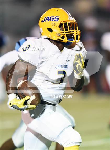 Thumbnail 2 in Lee vs. Jemison photogallery.