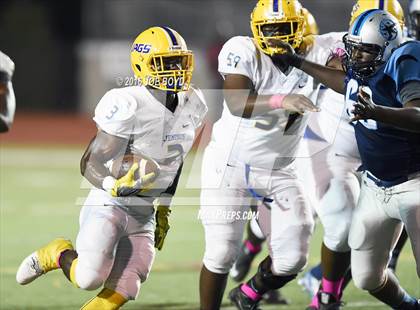 Thumbnail 3 in Lee vs. Jemison photogallery.