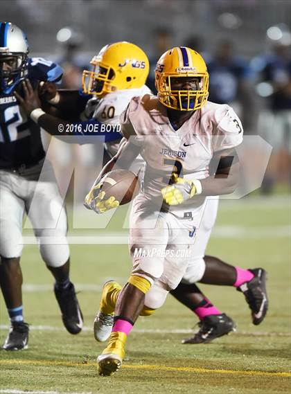 Thumbnail 1 in Lee vs. Jemison photogallery.