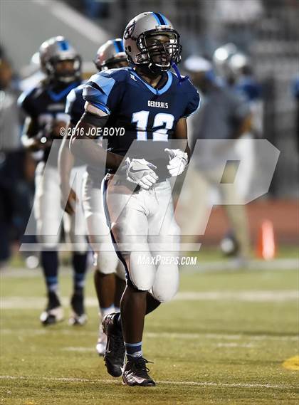 Thumbnail 2 in Lee vs. Jemison photogallery.