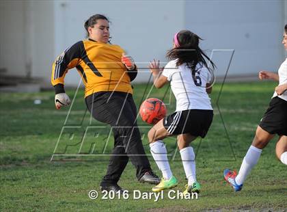 Thumbnail 1 in El Monte @ Arroyo photogallery.