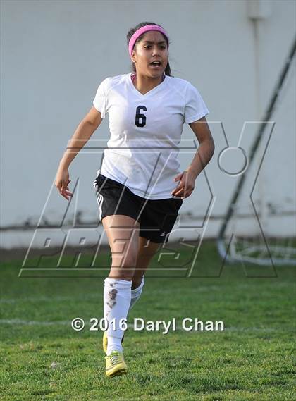 Thumbnail 2 in El Monte @ Arroyo photogallery.