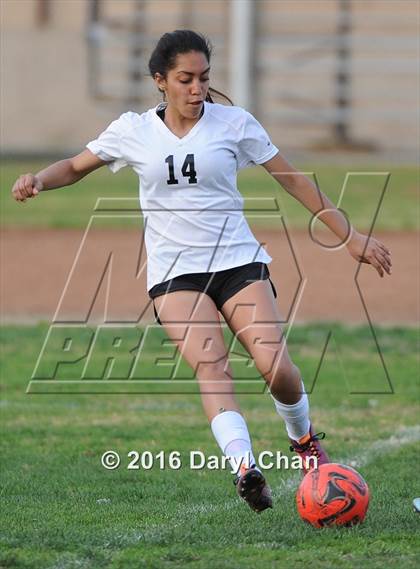 Thumbnail 2 in El Monte @ Arroyo photogallery.
