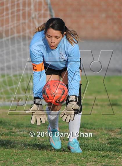Thumbnail 2 in El Monte @ Arroyo photogallery.