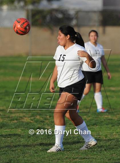Thumbnail 1 in El Monte @ Arroyo photogallery.